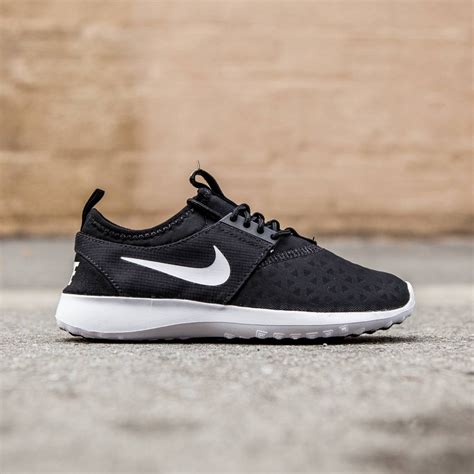 Nike W Juvenate 